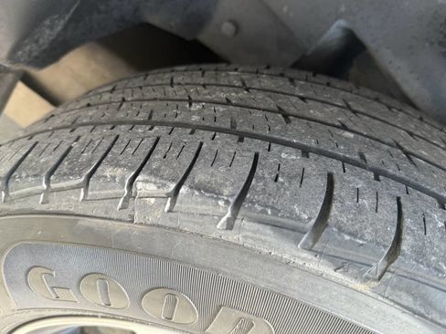 Used 2018 Dodge Journey SE w/ Connectivity Group image 32