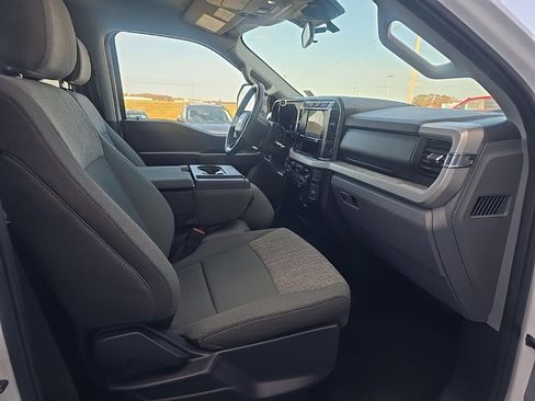 Used 2024 Ford F250 XLT image 24