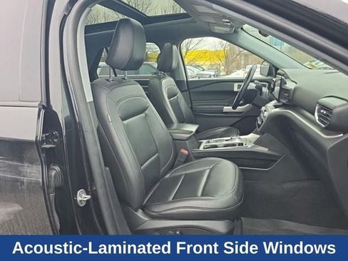 Used 2022 Ford Explorer XLT w/ Equipment Group 202A image 17