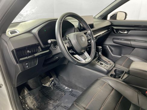 Used 2023 Honda CR-V Sport Touring image 9