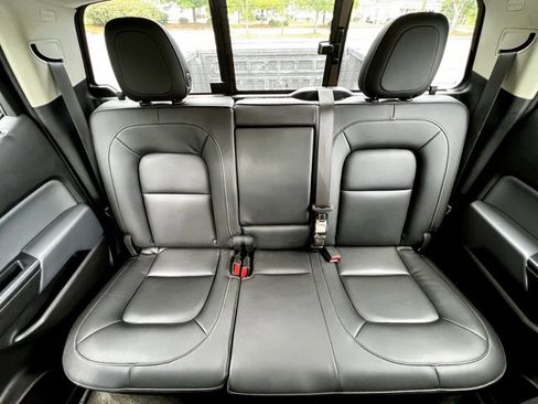 Used 2018 Chevrolet Colorado Z71 image 27