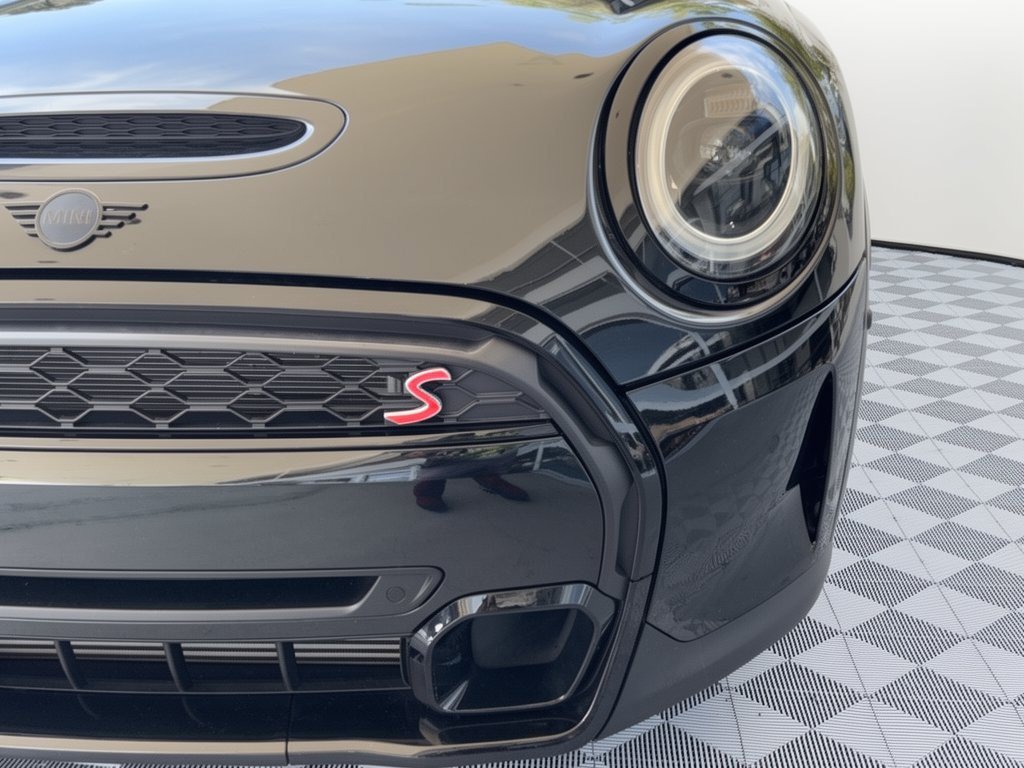 Used 2023 MINI Cooper S FWD image 12