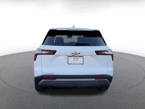 Used 2025 Chevrolet Equinox LT image 12