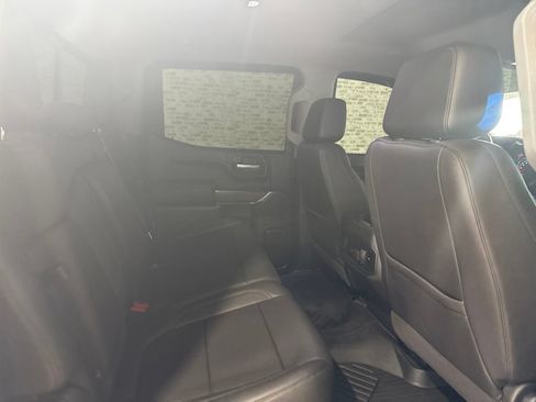 Used 2021 Chevrolet Silverado 1500 LT Trail Boss w/ Convenience Package II AWD/4WD image 11