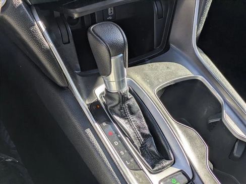 Used 2019 Honda Accord LX image 21