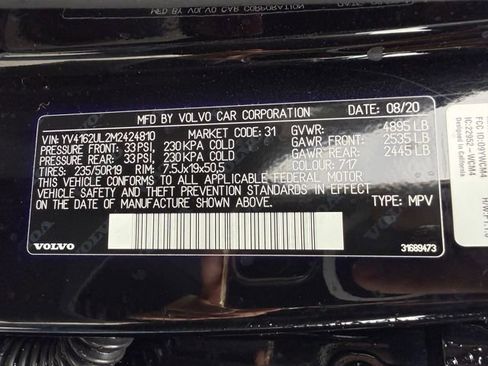 Used 2021 Volvo XC40 T5 Inscription w/ Protection Package image 19