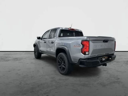 Used 2024 Chevrolet Colorado Trail Boss w/ Advanced Trailering Package AWD/4WD image 2