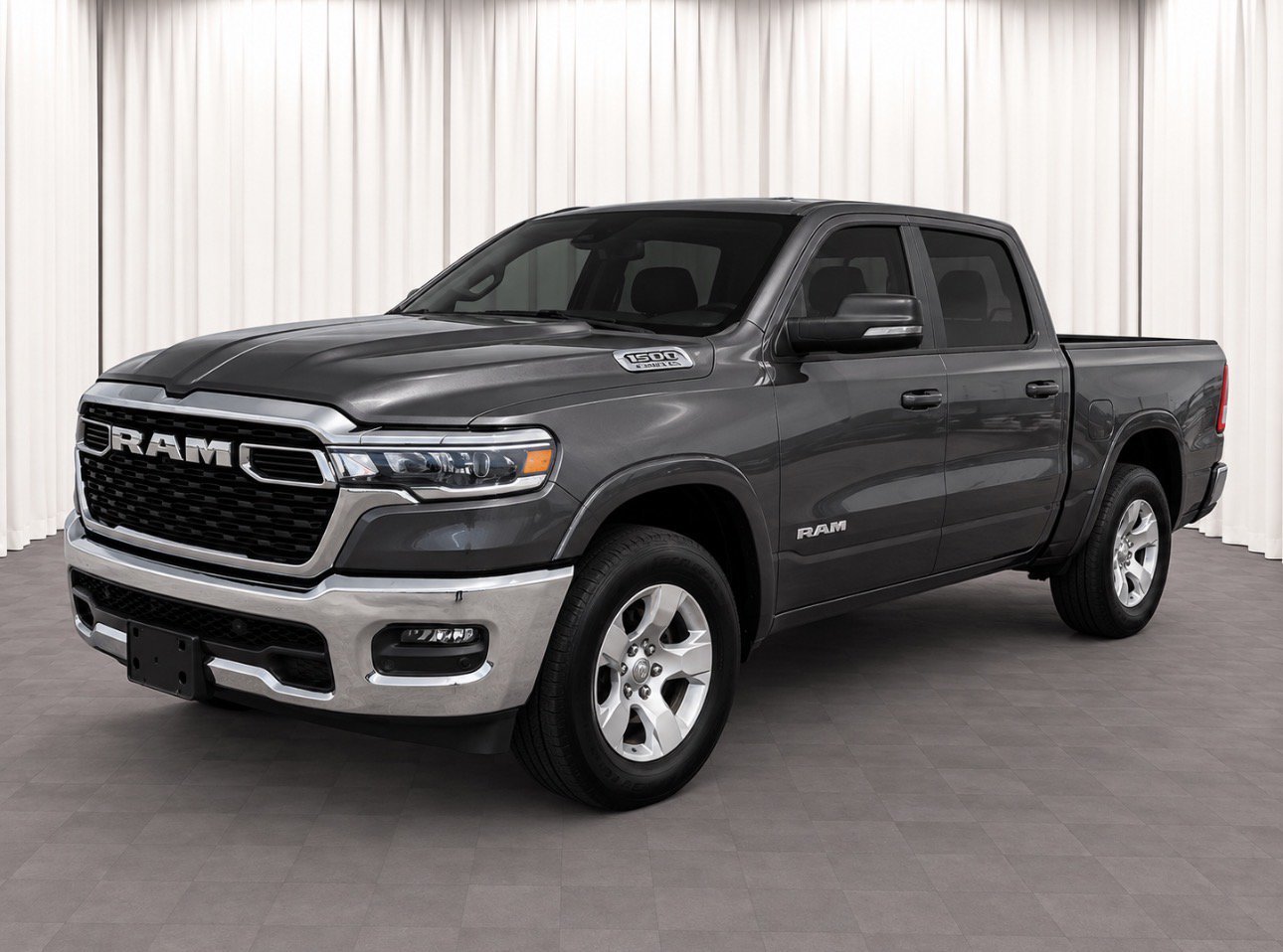 Used 2025 RAM 1500 Big Horn AWD/4WD image 8