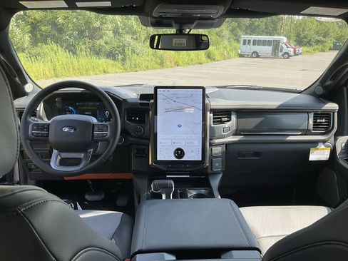 New 2025 Ford F150 Lightning Lariat image 17