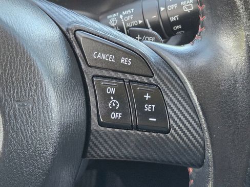 Used 2014 MAZDA MAZDA3 s Grand Touring FWD image 31