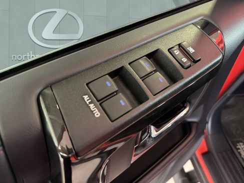 Used 2023 Toyota 4Runner TRD Pro AWD/4WD image 9