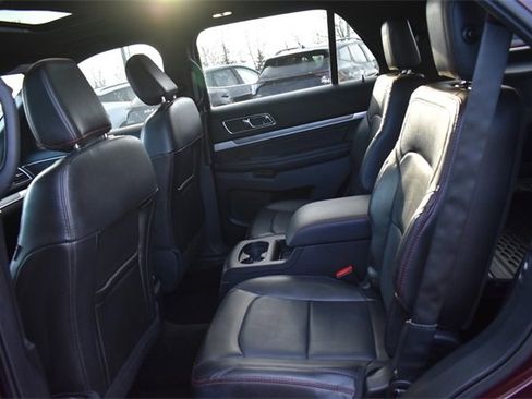 Used 2018 Ford Explorer Sport w/ Equipment Group 401A image 21