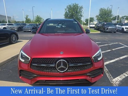 Used 2020 Mercedes-Benz GLC 300 4MATIC image 1