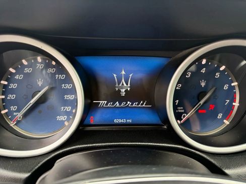 Used 2018 Maserati Ghibli image 16