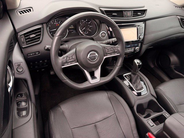 Used 2017 Nissan Rogue SL w/ SL Premium Package AWD/4WD image 23