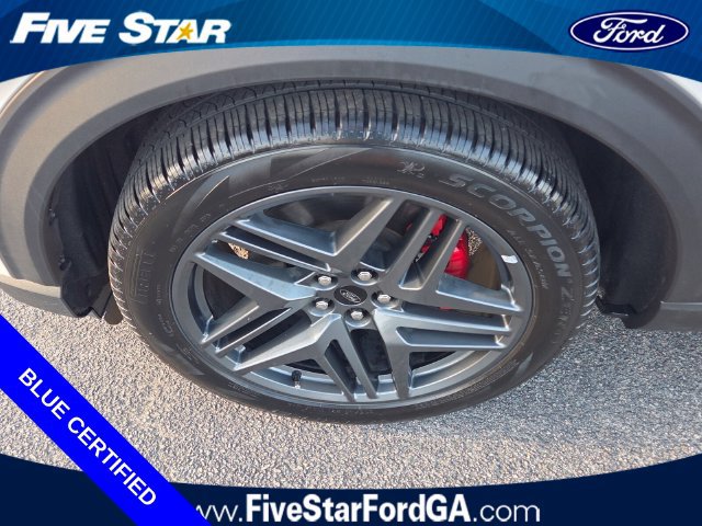 Certified 2025 Ford Explorer ST AWD/4WD image 10