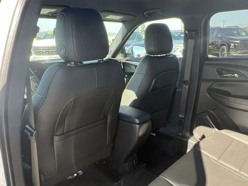 Used 2025 Chevrolet TrailBlazer ACTIV w/ Convenience Package image 20