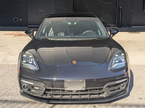 Used 2023 Porsche Panamera image 6