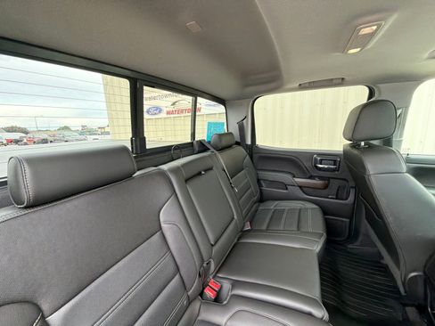 Used 2018 GMC Sierra 1500 Denali w/ Denali Ultimate Package AWD/4WD image 10