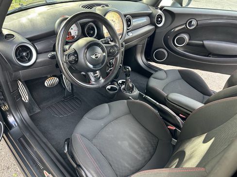 Used 2013 MINI Cooper S image 2