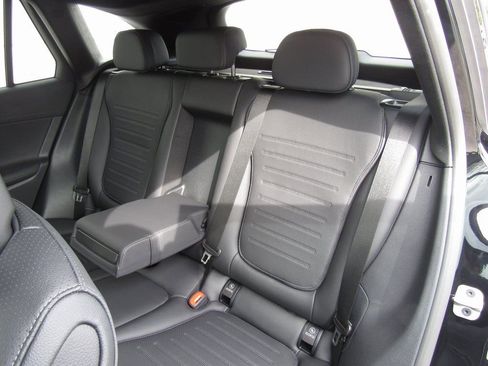 New 2025 Mercedes-Benz GLC 300 4MATIC image 17