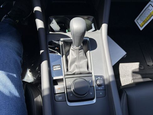 New 2026 MAZDA MAZDA3 2.5 S Sedan w/ Preferred Pkg image 26