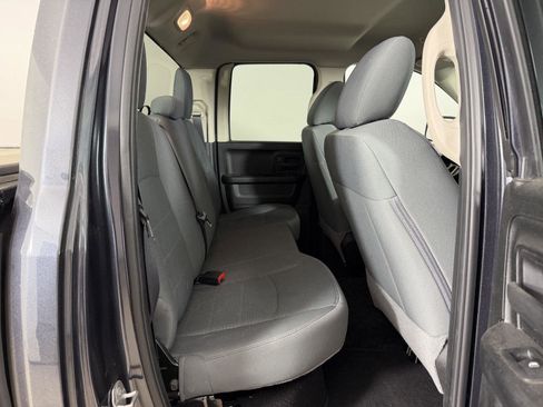 Used 2018 RAM 1500 Express w/ Express Value Package AWD/4WD image 15