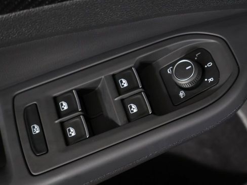 Used 2024 Volkswagen Golf R AWD/4WD image 42