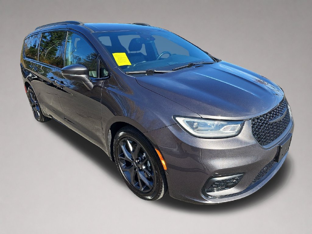 Used 2021 Chrysler Pacifica Touring-L w/ Premium & Safety Sphere Group FWD image 1