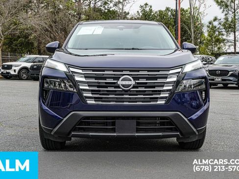 Used 2025 Nissan Rogue SV image 10