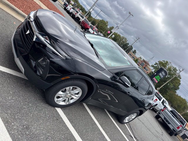 Used 2022 Chevrolet Blazer LT w/ Sound & Technology Package FWD image 1