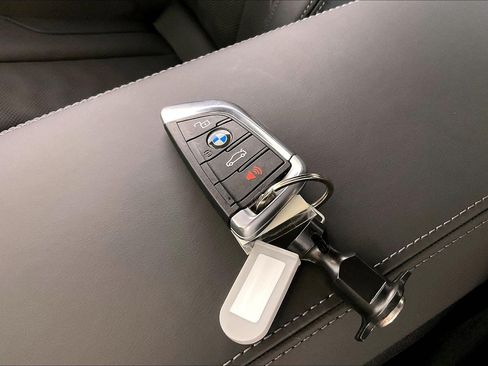 Certified 2025 BMW M4 Coupe w/ Executive Package RWD image 27