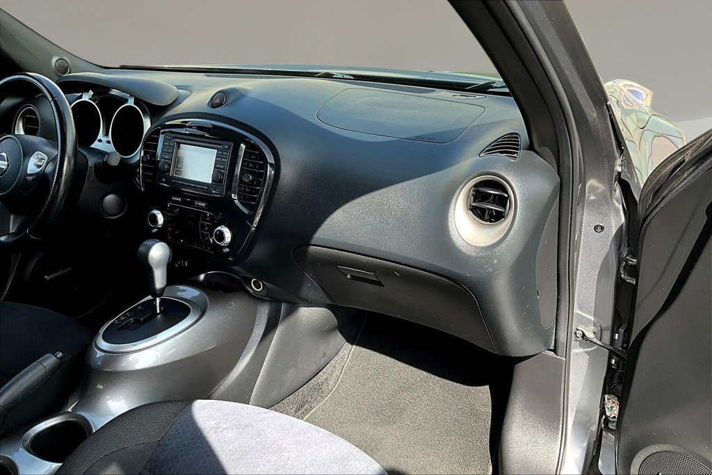 Used 2014 Nissan Juke SV w/ Navigation Package AWD/4WD image 22