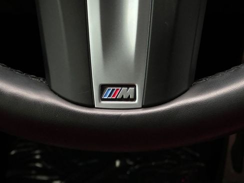 Used 2023 BMW 330i Sedan w/ M Sport Package RWD image 17