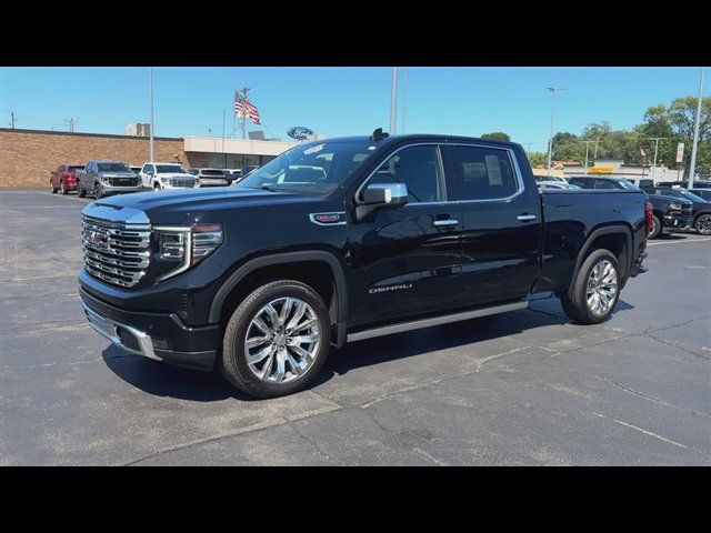 Certified 2025 GMC Sierra 1500 Denali w/ Denali Reserve Package AWD/4WD image 4