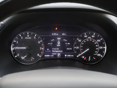 Used 2021 INFINITI QX80 Luxe w/ All-Season Package image 29