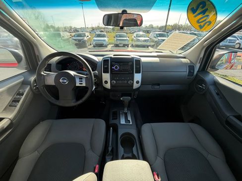 Used 2012 Nissan Xterra S RWD image 12