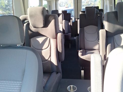 Used 2023 Ford Transit 350 XLT image 14