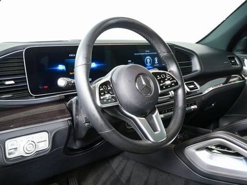 Used 2020 Mercedes-Benz GLE 450 4MATIC image 4