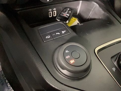 Used 2022 Ford Ranger Lariat w/ Equipment Group 501A High image 26