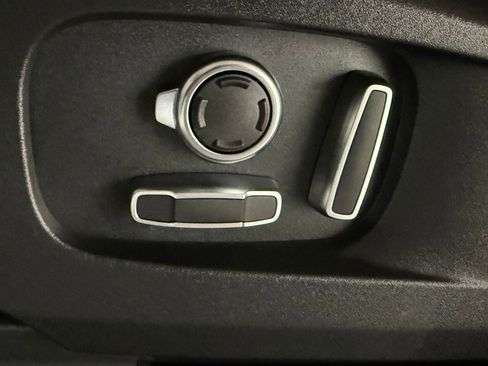 New 2026 Land Rover Defender 130 S AWD/4WD image 12