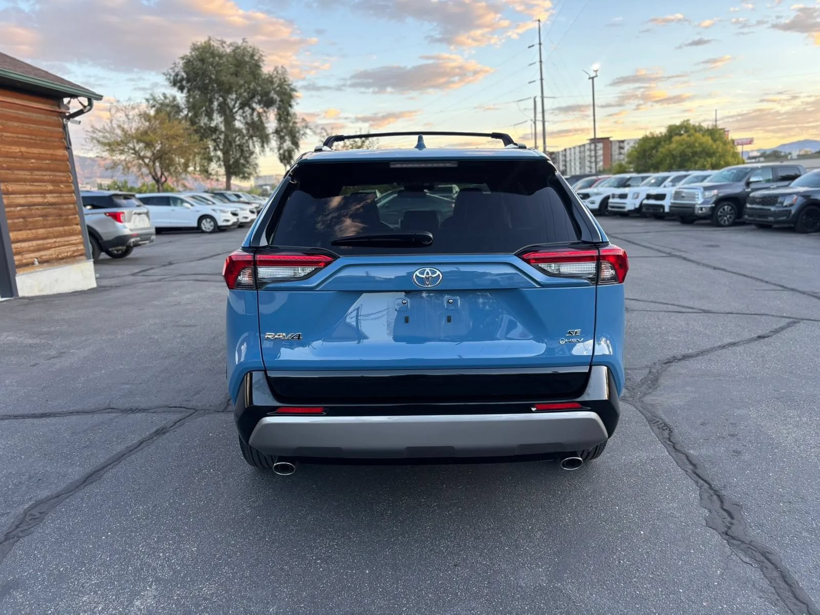 Used 2025 Toyota RAV4 SE w/ Convenience Package AWD/4WD image 6