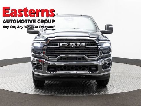 Used 2026 RAM 2500 Big Horn AWD/4WD image 2