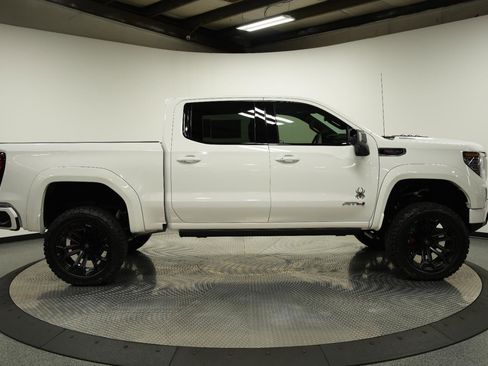 New 2025 GMC Sierra 1500 AT4 w/ AT4 Premium Package image 12