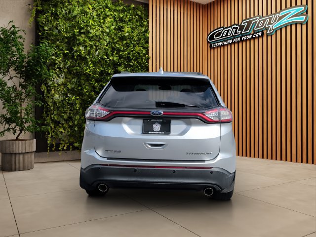 Used 2015 Ford Edge SE w/ Cargo Accessory Package FWD image 5