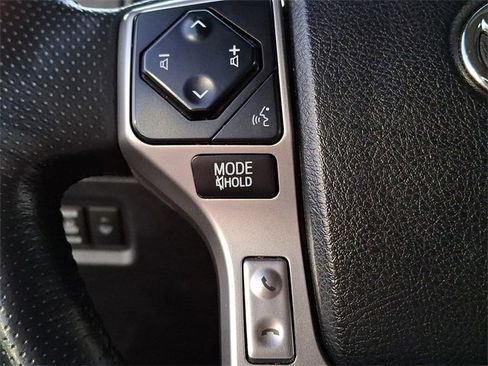 Certified 2024 Toyota 4Runner SR5 Premium image 22