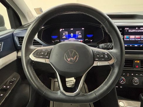 Used 2022 Volkswagen Taos SE AWD/4WD image 14