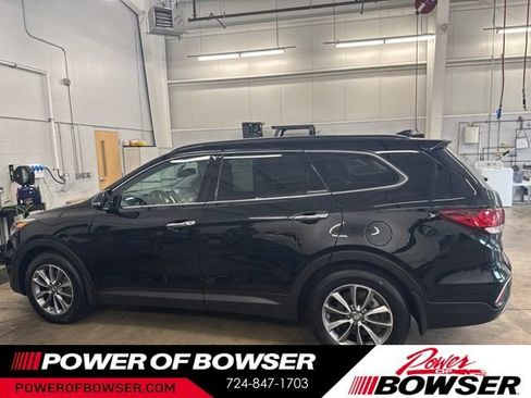Used 2017 Hyundai Santa Fe SE w/ SE Premium Package 02 AWD/4WD image 2