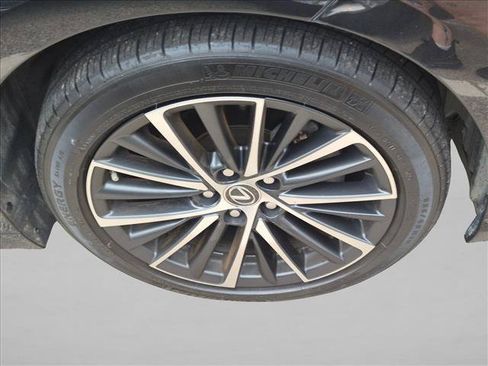 Used 2022 Lexus ES 250 w/ Premium Package AWD/4WD image 7