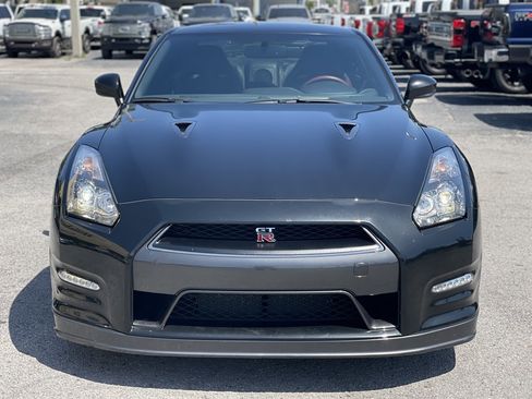 Used 2014 Nissan GT-R Black Edition image 16